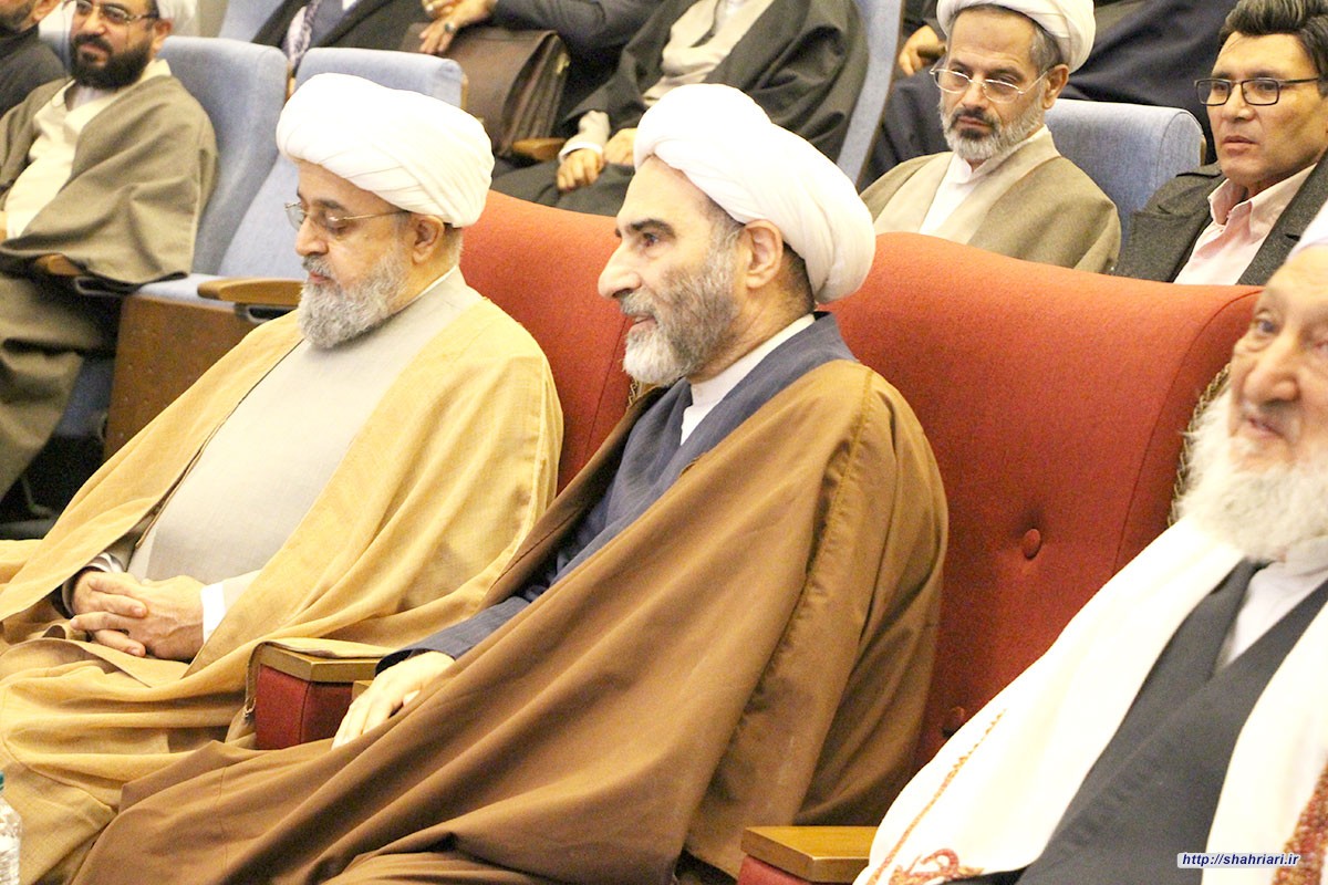 طرح مطالبی که منجر به نزاع و جنگ و ترور شود، حرام و گفتوگویی باطل است