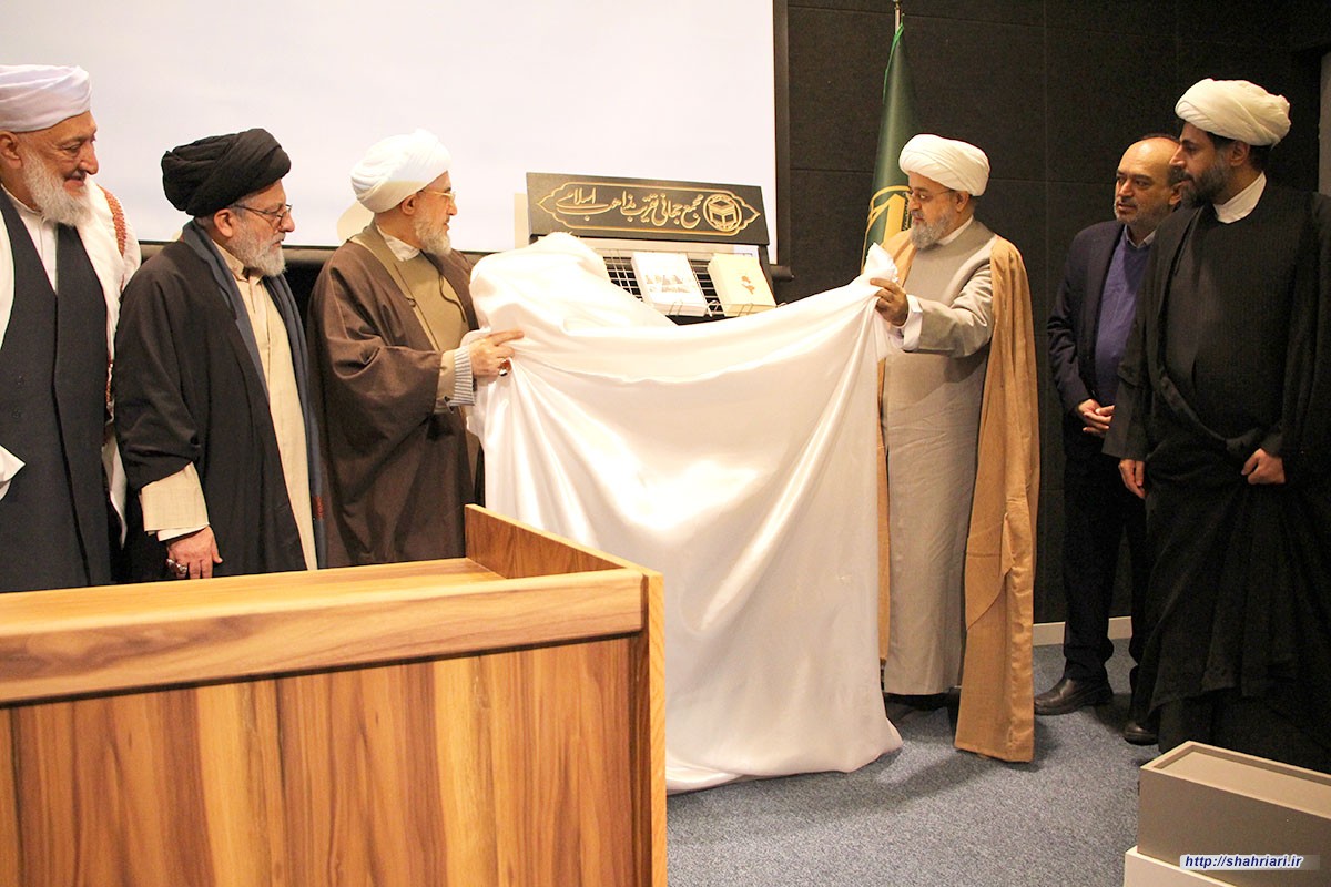طرح مطالبی که منجر به نزاع و جنگ و ترور شود، حرام و گفتوگویی باطل است